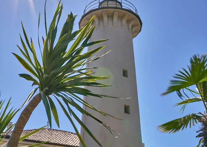 アパート Bright Flat Next To The