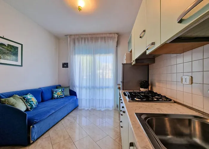 Bright Flat Next To The Daire Bibione